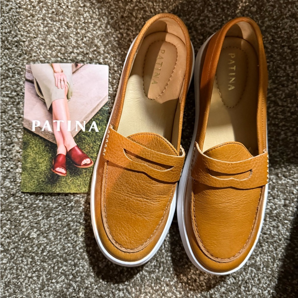 New in Box Patina Portland Leather Boardwalk Penny Loafer Dune 8 - Picture 2 of 6